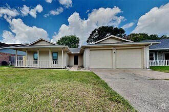 Building Photo - 19011 Keyturn Ln