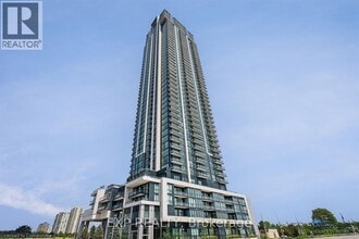 Building Photo - 3975 Grand Park Dr