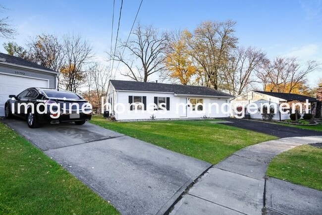 Building Photo - 10797 Cragview Ct