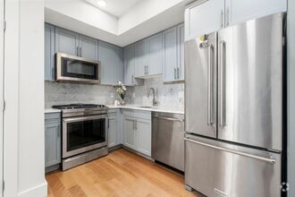 Building Photo - 50 Hichborn St