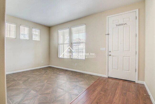 Foto del edificio - Beautiful 3bd/2ba Rancho Cordova Home-Must See!