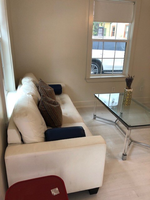 Foto del edificio - 7635 Freret St