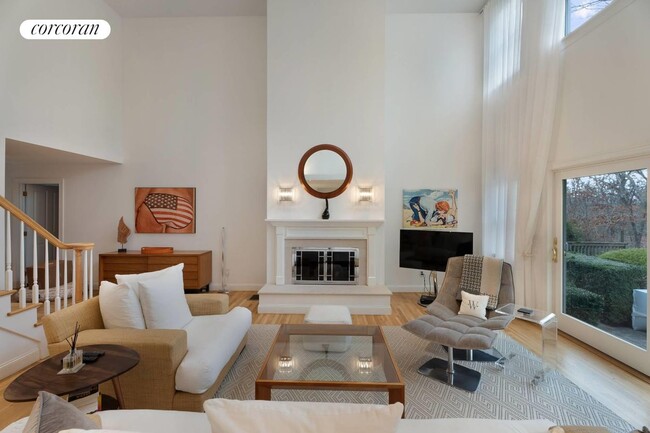 Foto del edificio - 3 Bloom Ave