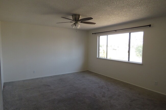 Foto del edificio - Affordable and Close to Town