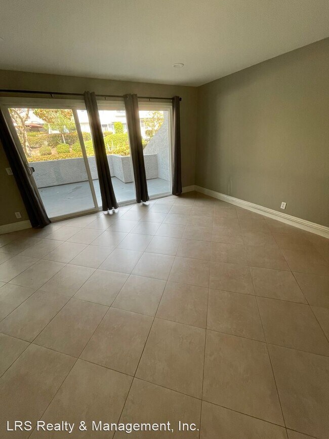 Building Photo - 3 br, 2.5 bath House - 26325 Spring Creek ...