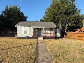 Building Photo - 3611 Durham Ave
