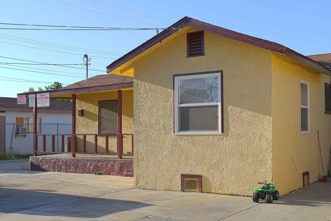 Building Photo - 11110 Dodson St