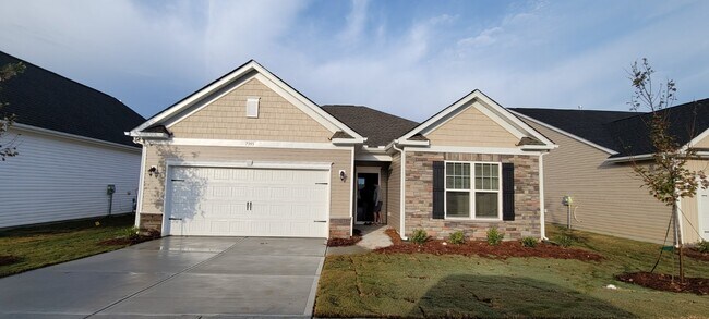Building Photo - 7395 Latham Wy