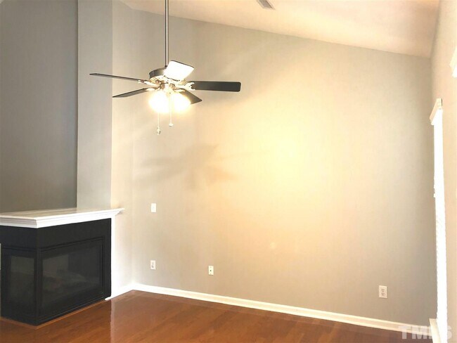 Building Photo - 3510 Archdale Dr