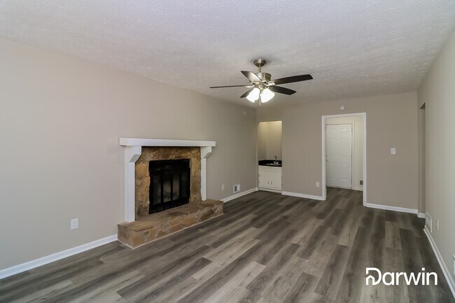 Foto del edificio - 5322 Walker Rd, Stone Mountain, GA 30088