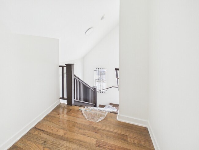 Foto del edificio - 398 W Lincoln Hwy