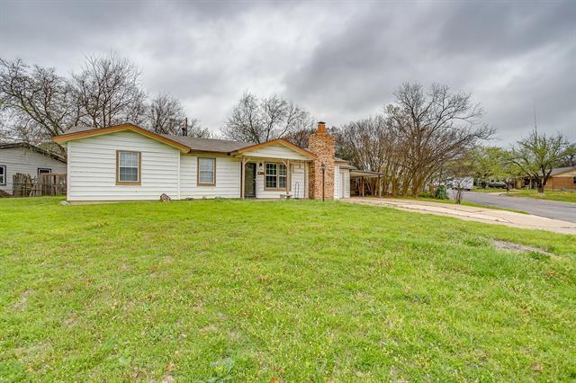 Foto del edificio - 109 NE Cindy Ln