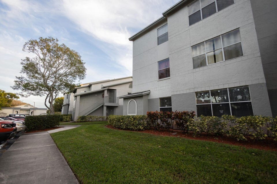 Photo - 1401 Village Boulevard, West Palm Beach, FL 33409 - 1 BR 1 BA condo