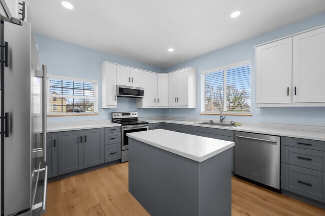 Foto del edificio - 317 S Walnut St