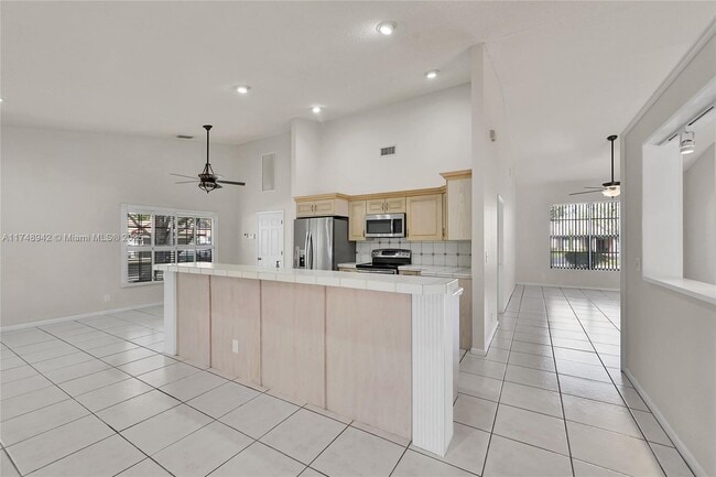 Building Photo - 296 NW 118th Ter