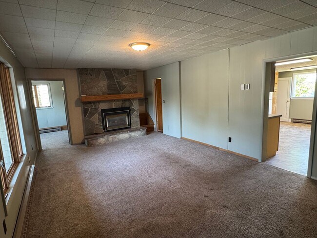 Foto del edificio - Incredible Downtown Location - 3 BR Home just blocks from Main Street