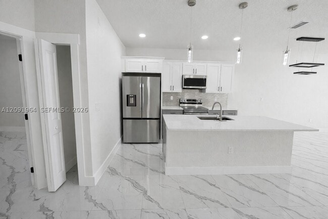 Building Photo - 4816 24th St SW