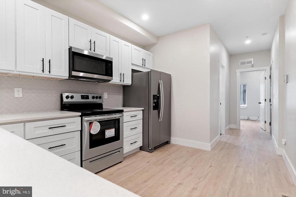 Foto principal - 2539 Cecil B. Moore Ave