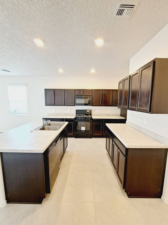 Foto del edificio - Energy Efficient Home 3bed 2 bath in Huning.