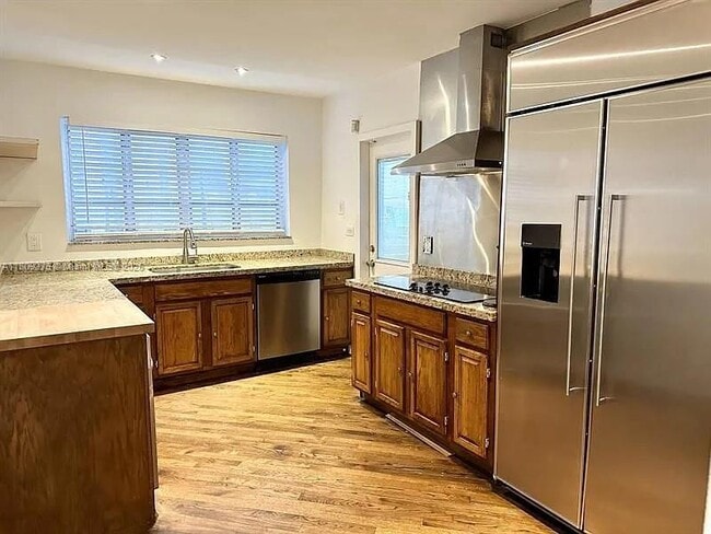 Foto del edificio - 400 NE 86th St
