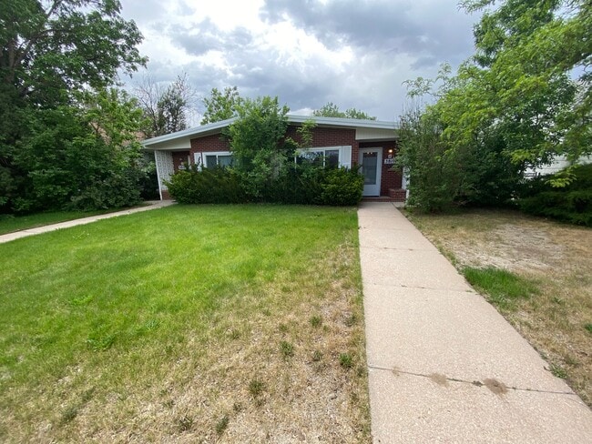 Building Photo - 3810 Dey Ave