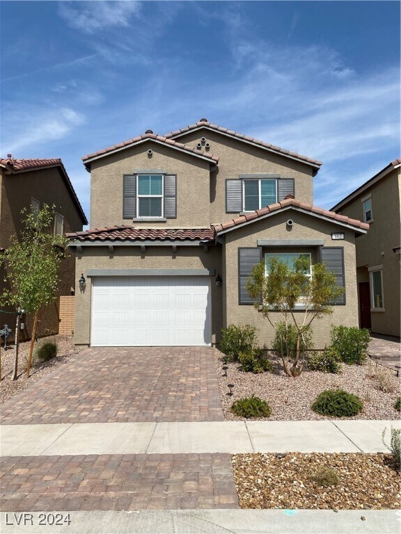 Primary Photo - 412 Desert Cadence St