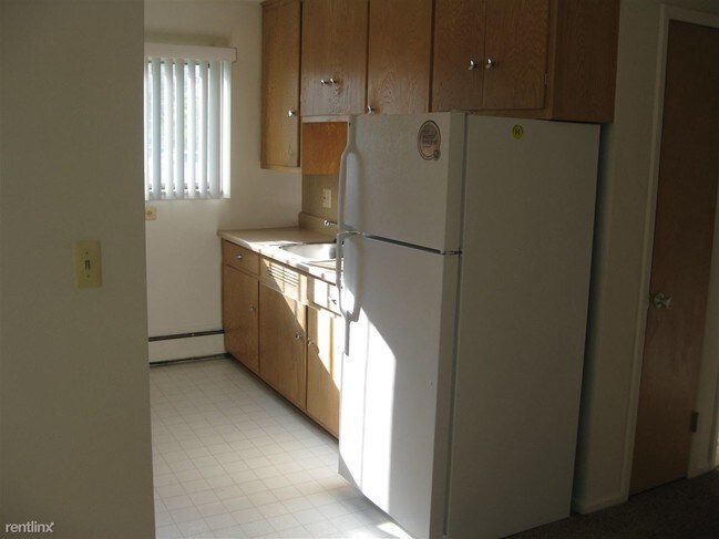 Foto del edificio - 22800 Greater Mack Ave