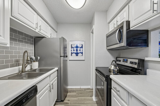 Building Photo - ReNew Seabrook