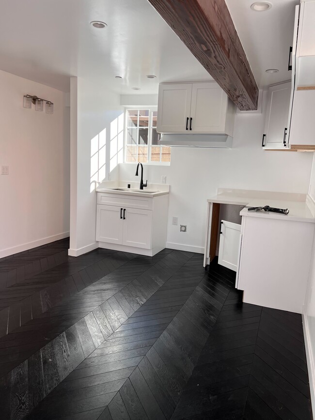 Foto del edificio - 10312 Buford Ave