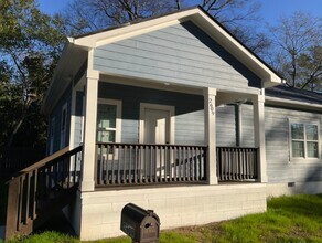 Building Photo - 2609 Beech Ave