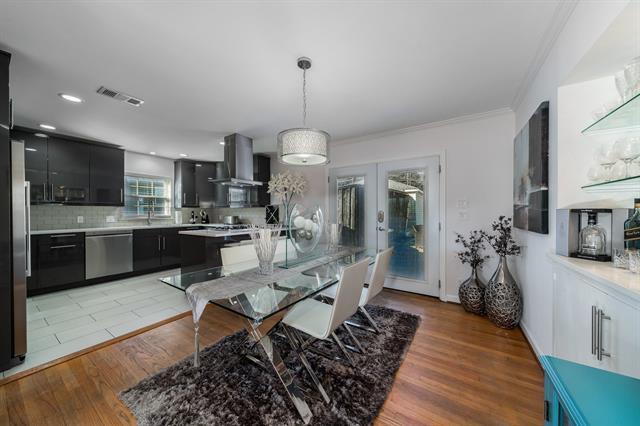 Foto del edificio - 6455 Sondra Dr