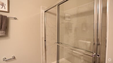 Bathroom - Pointe Hilliard