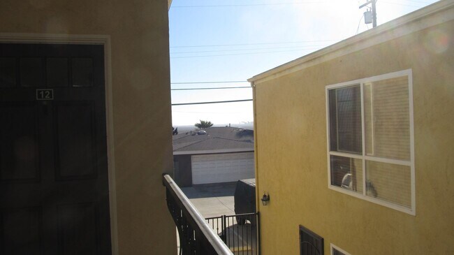 Foto del edificio - Spacious 1 bedroom at the beach