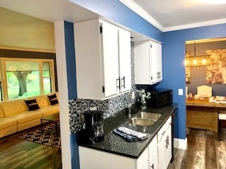 Building Photo - 2202 Brookview Ct