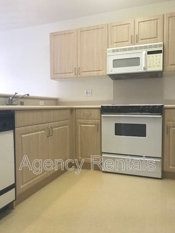 Foto del edificio - 92-1465 Aliinui Dr