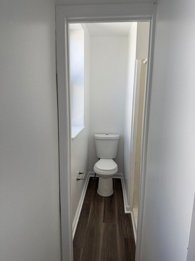 Building Photo - 2210 N 18th St