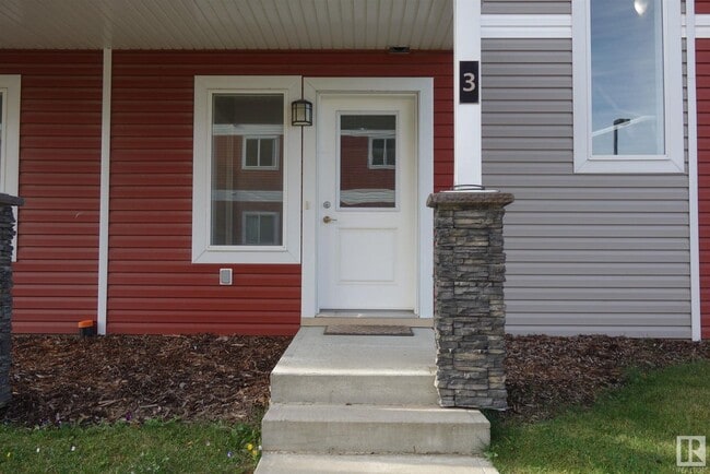 Photo du bâtiment - 1816 Rutherford Rd SW