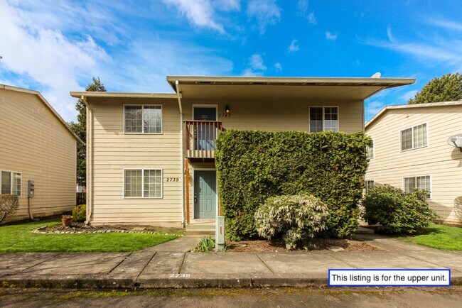 Foto del edificio - 2743 SW Jasmine Pl