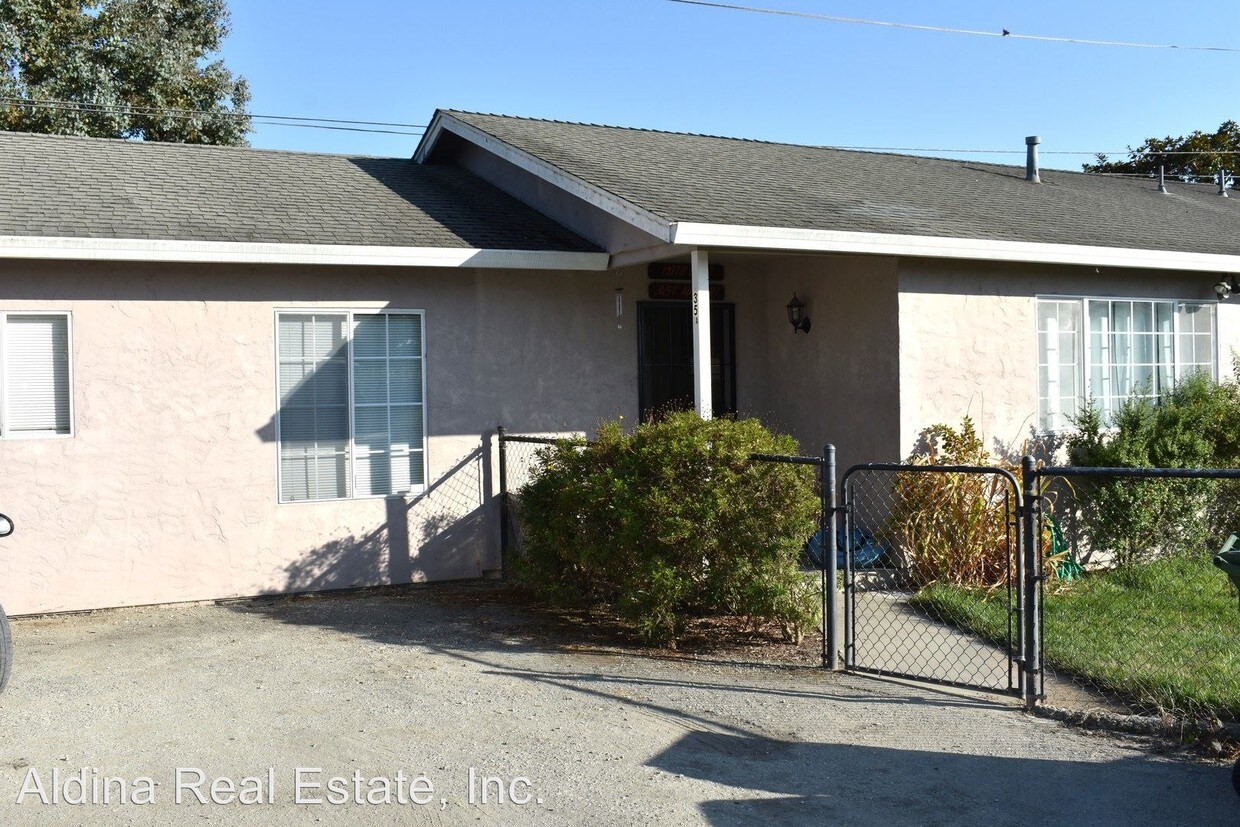 Primary Photo - 1 br, 1 bath House - 35-A Miller Ave.