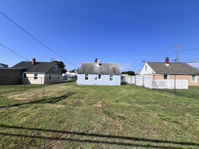 Foto del edificio - 3125 Sollers Point Rd