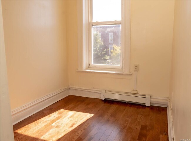 Foto del edificio - 2913 Clarendon Rd