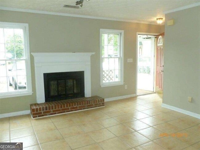 Building Photo - 1370 Kennesaw Trace Ct