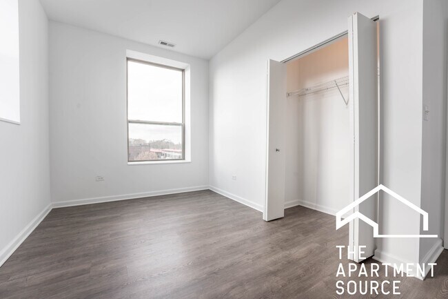 Foto del edificio - 931 W Dakin St