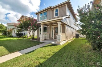 Building Photo - 1822 Enchanted Rock Dr