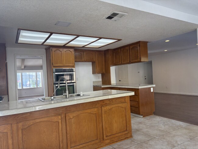 Foto del edificio - 20278 Portside Dr
