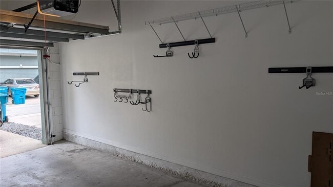 Building Photo - 10259 Cala Lily Trail