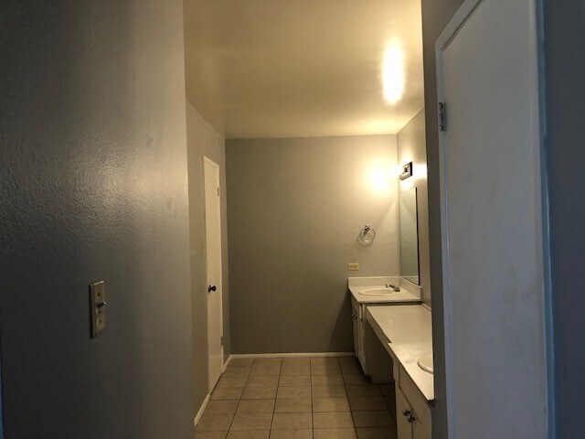 Master Bath - 8337 E Valley Vista Dr