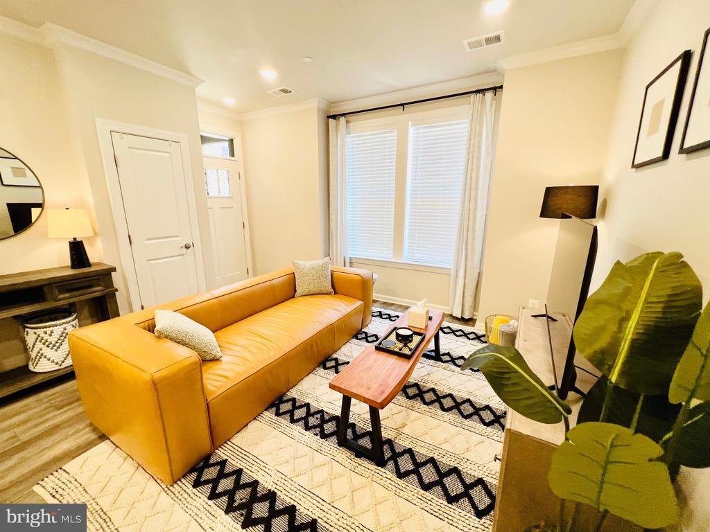 Foto principal - 45130 Kincora Dr