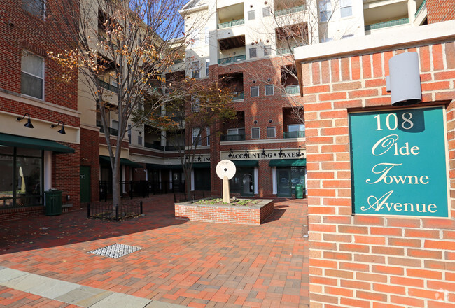 Cedar Court Apartments 108 Olde Towne Ave Gaithersburg MD 20877 Cedar Court Apartments 108 Olde Towne Ave Gaithersburg MD 20877