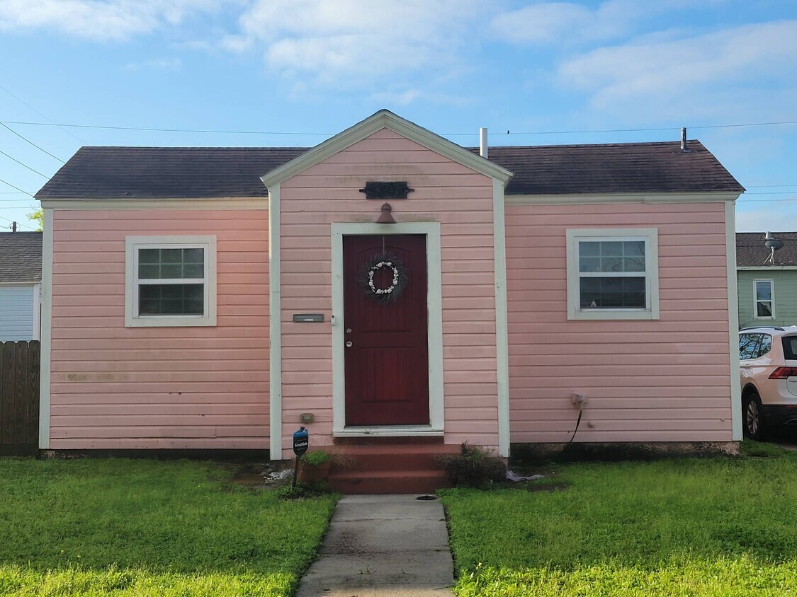 Foto principal - 5307 Avenue O